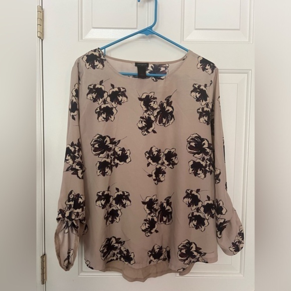 Ann Taylor top, Large